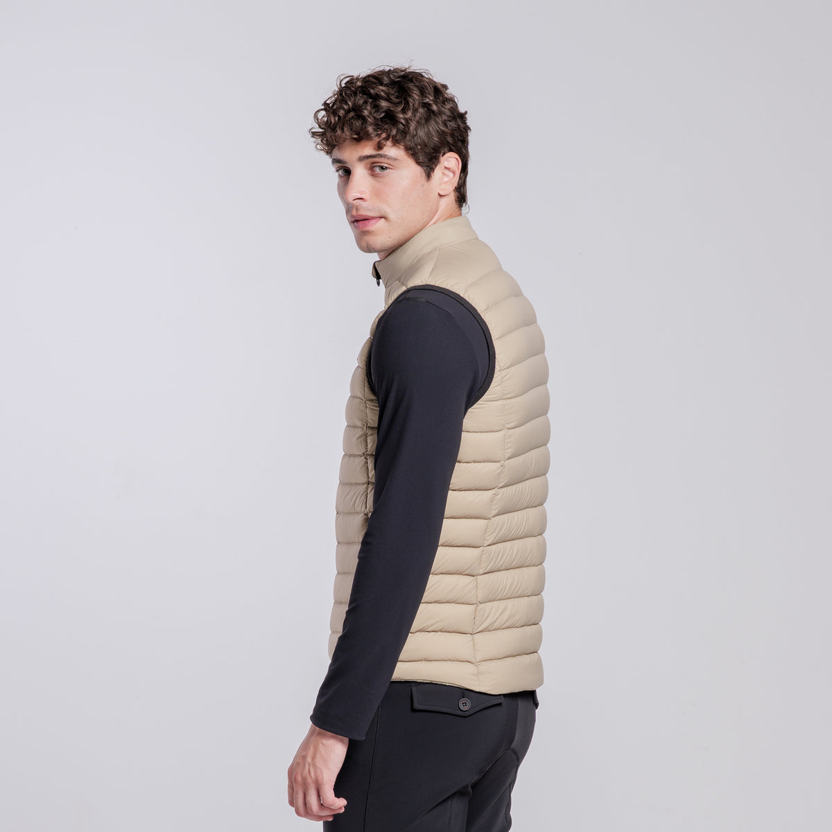Cavalleria Toscana Men’s Lightweight Comfort Men’s Vest -Aluminium