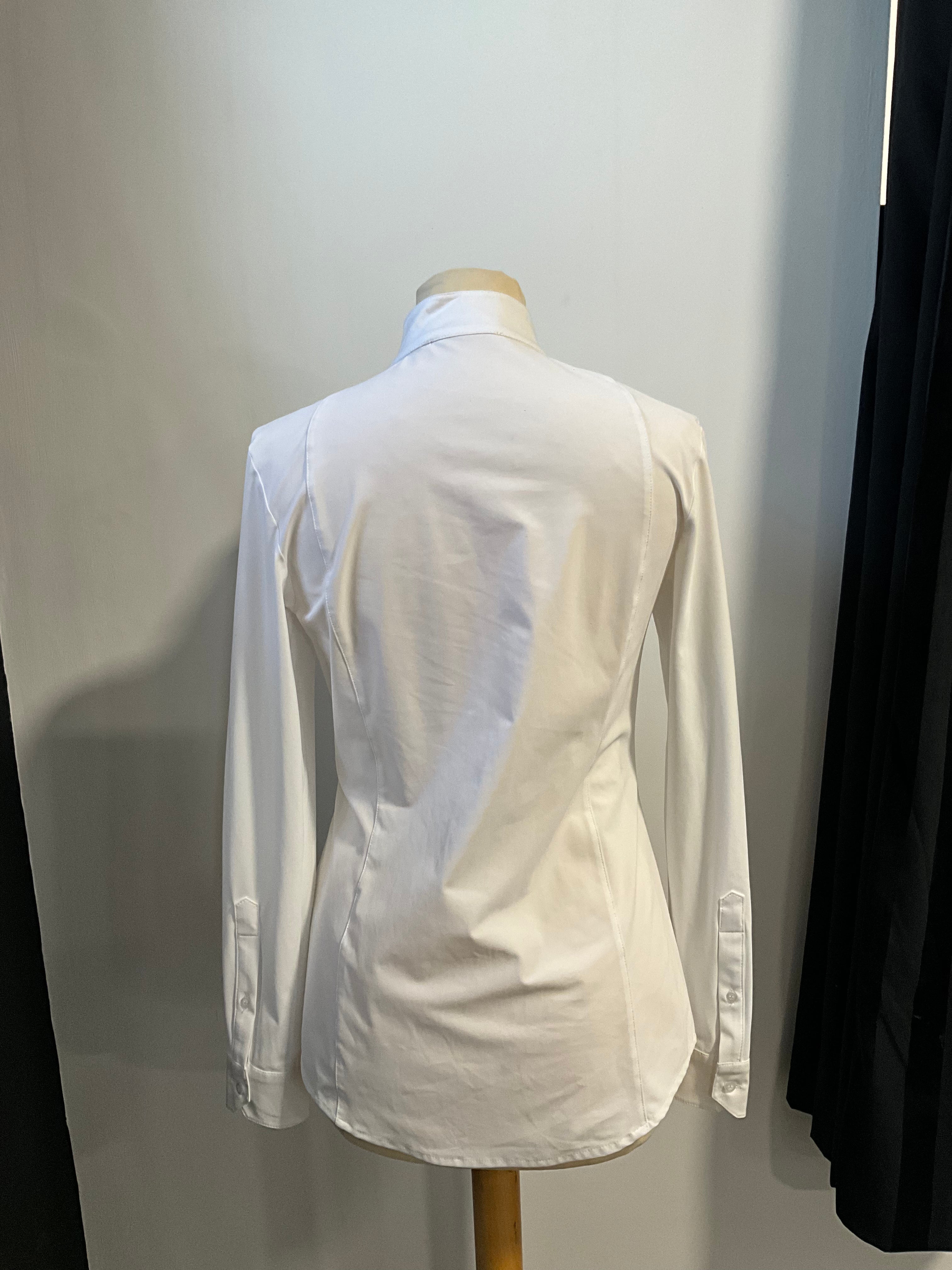 Laila octagon show shirt