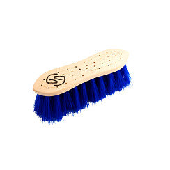 One grooming Brush Medium from trust