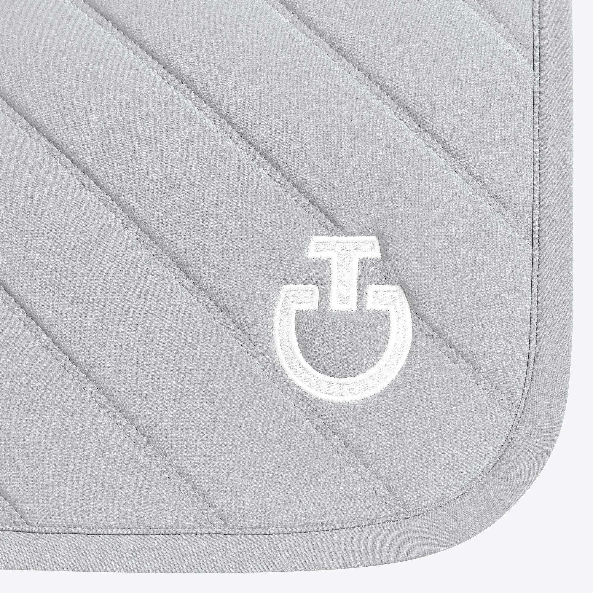 Cavalleria Toscana Diamonds And Lines Quilted
