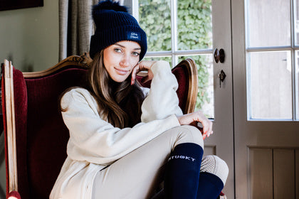 Stay warm this winter with the Kentucky bobble hat. Super soft and fleece lined. a must have for this winter either on the yard or walking the dogs.