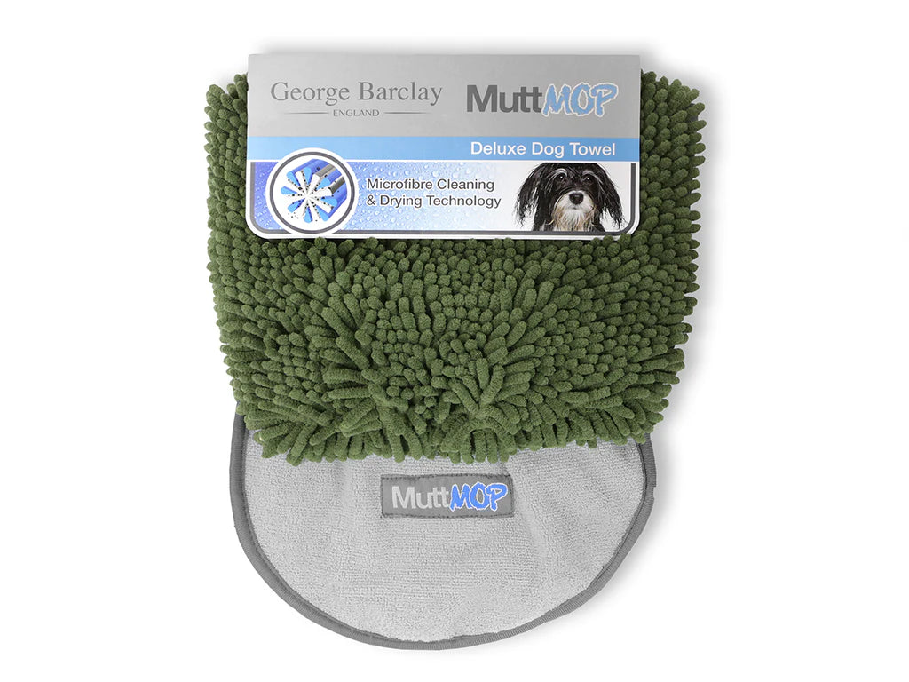 The George Barclay, MuttMOP® Deluxe Dog Towel, removes dirt and water easily from your dog’s coat. It’s the ideal accessory for drying your dog after a woodland walk, forest trail or coastal stroll.