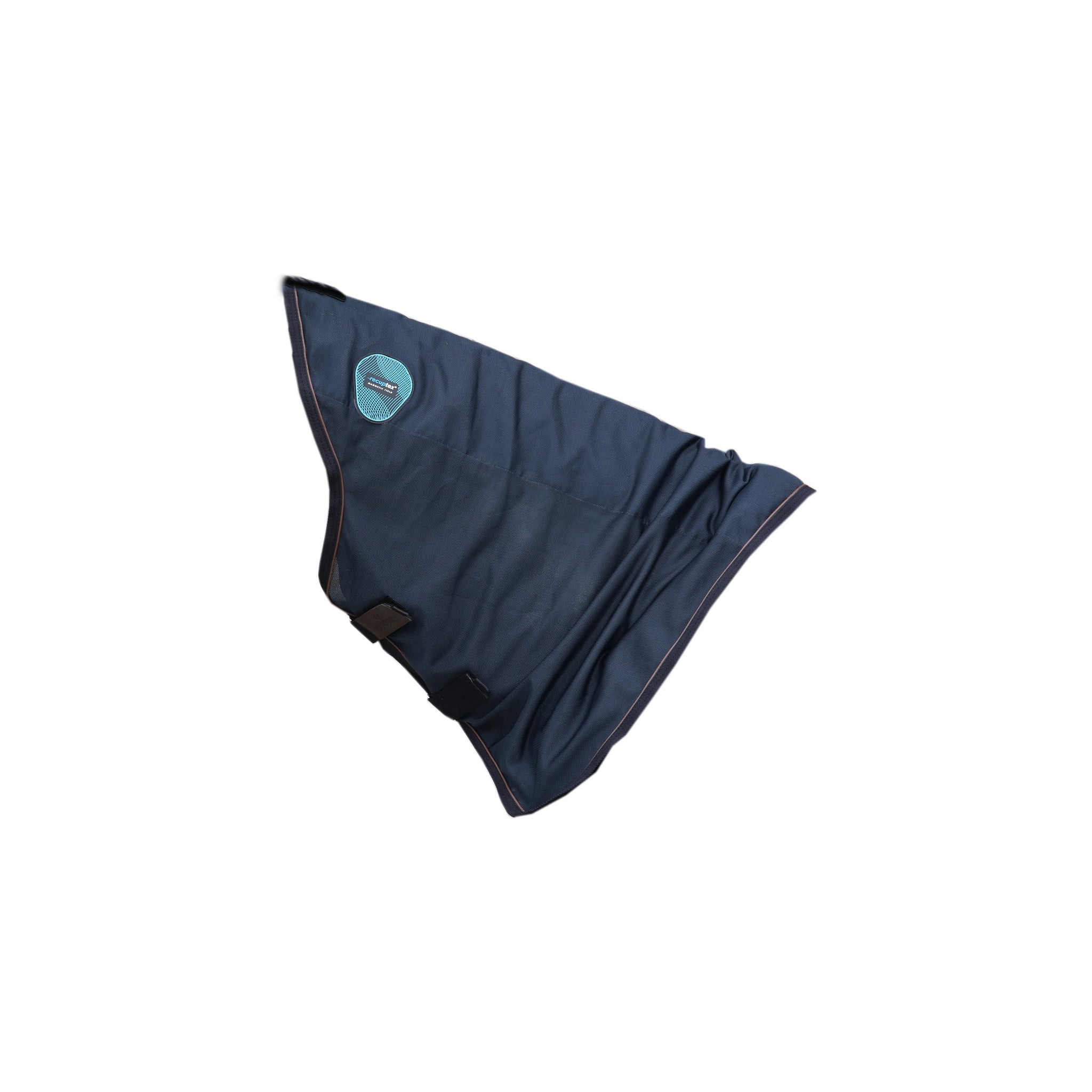 This Magnetic Neck Recuptex uses the same Recuptex fabric technology that has proven to be state of the art. Based on the Bekaert BEKINOX® technology, they contain the finest inox yarn (a stainless-steel fiber) that is woven into the fabric. It creates a Faraday cage which reflects the magnetic fields created in the horse&