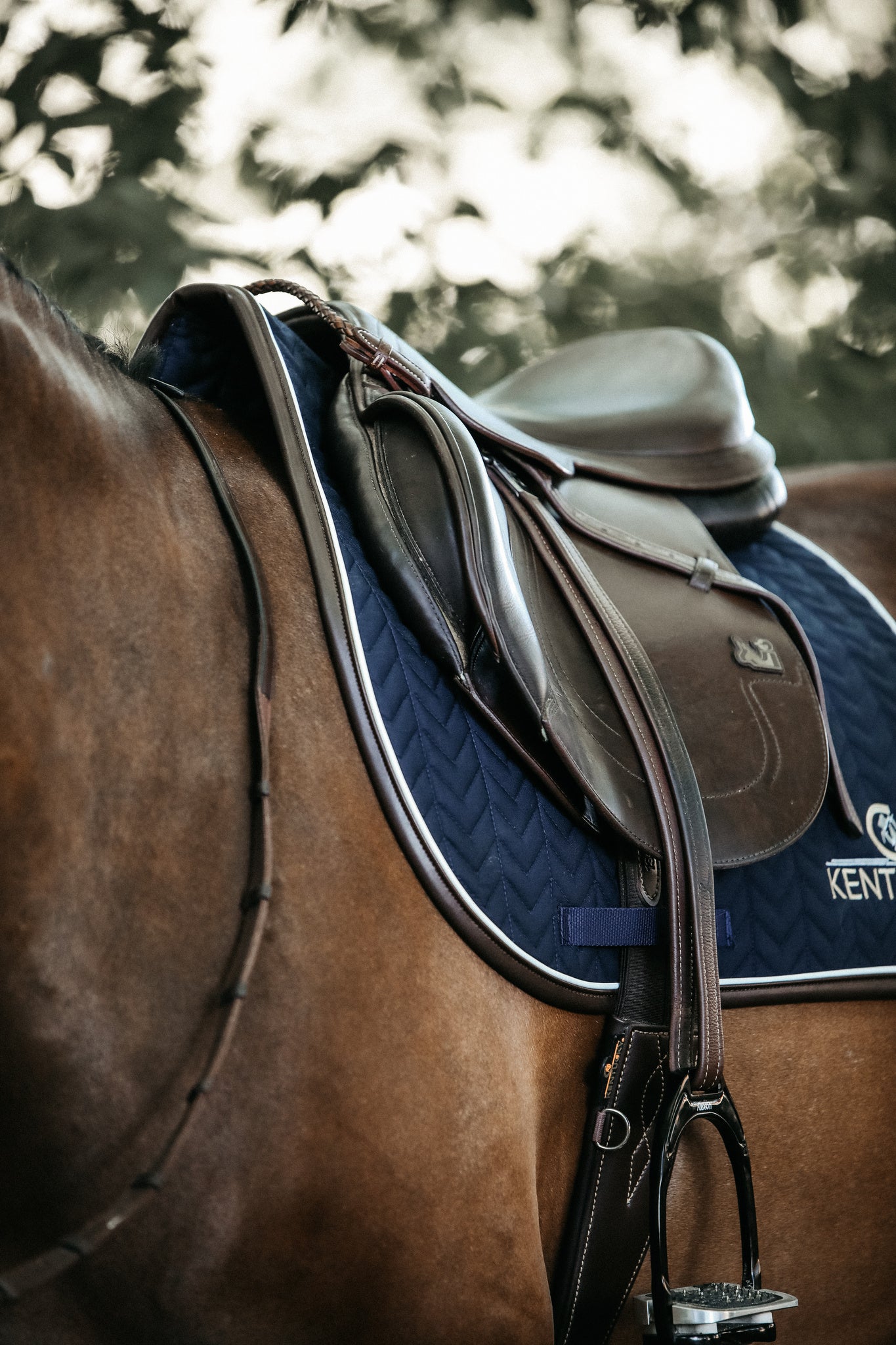 Kentucky Logo Fishbone Leather Show Jumping Saddle Pad