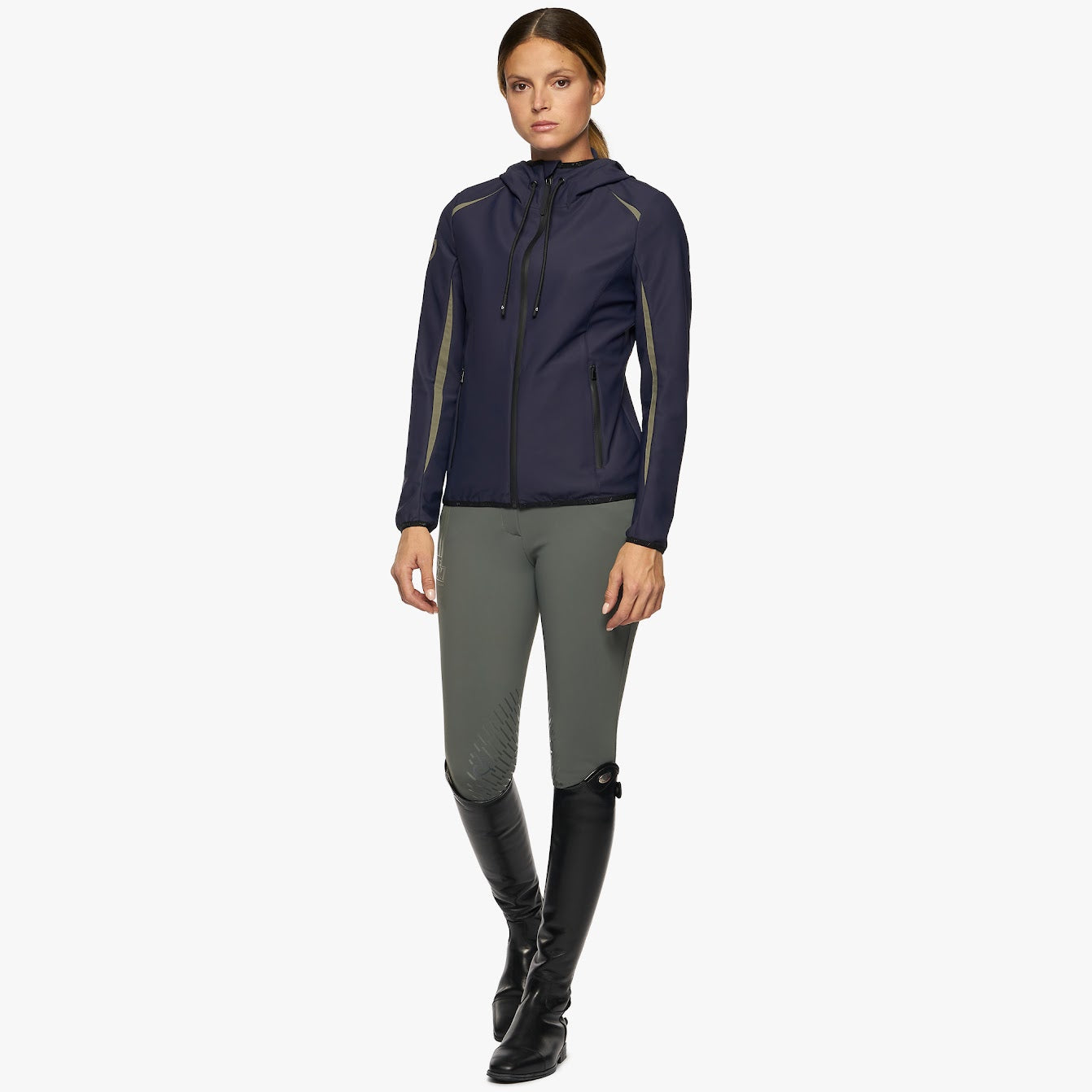 The Cavalleria Toscana CT Team Jersey hooded Softshell Jacket is a light weight jacket with contrast inserts. The CT team jacket is perfect for riding and at the shows.