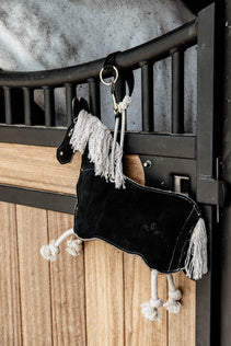 If your horse tends to get bored standing in his stall, this Kentucky Relax Horse ToyPony is the ideal stable buddy