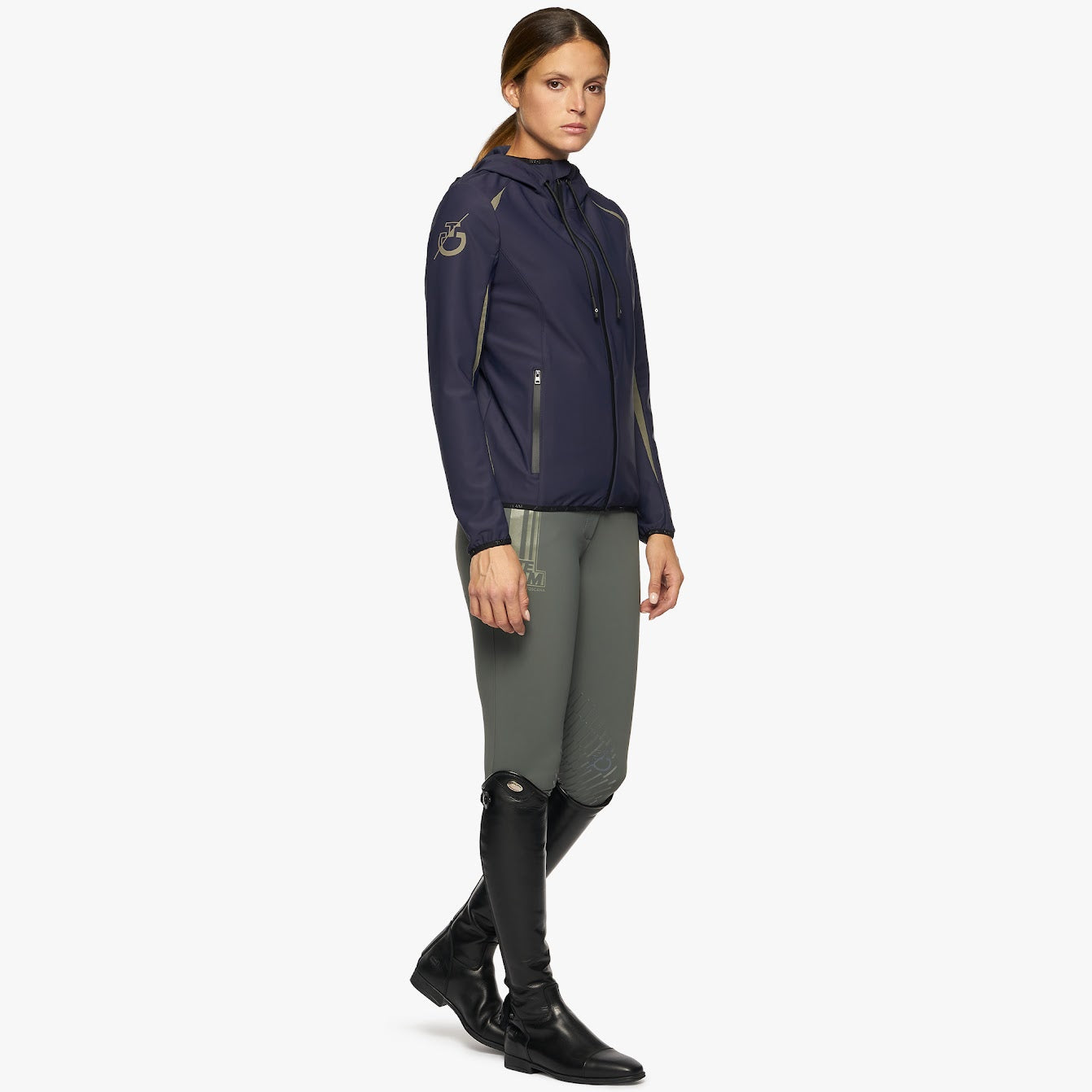 The Cavalleria Toscana CT Team Jersey hooded Softshell Jacket is a light weight jacket with contrast inserts. The CT team jacket is perfect for riding and at the shows.