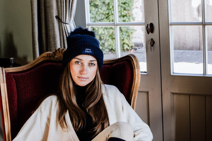 Stay warm this winter with the Kentucky bobble hat. Super soft and fleece lined. a must have for this winter either on the yard or walking the dogs.