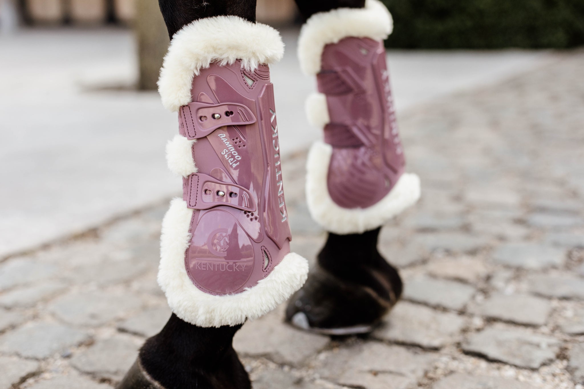 Kentucky Vegan Sheepskin Tendon Boots Bamboo Shield with Elastic fastenings are now available following years of research and development. The Kentucky Bamboo Shield Replaces the Kentucky Tendon Boot.