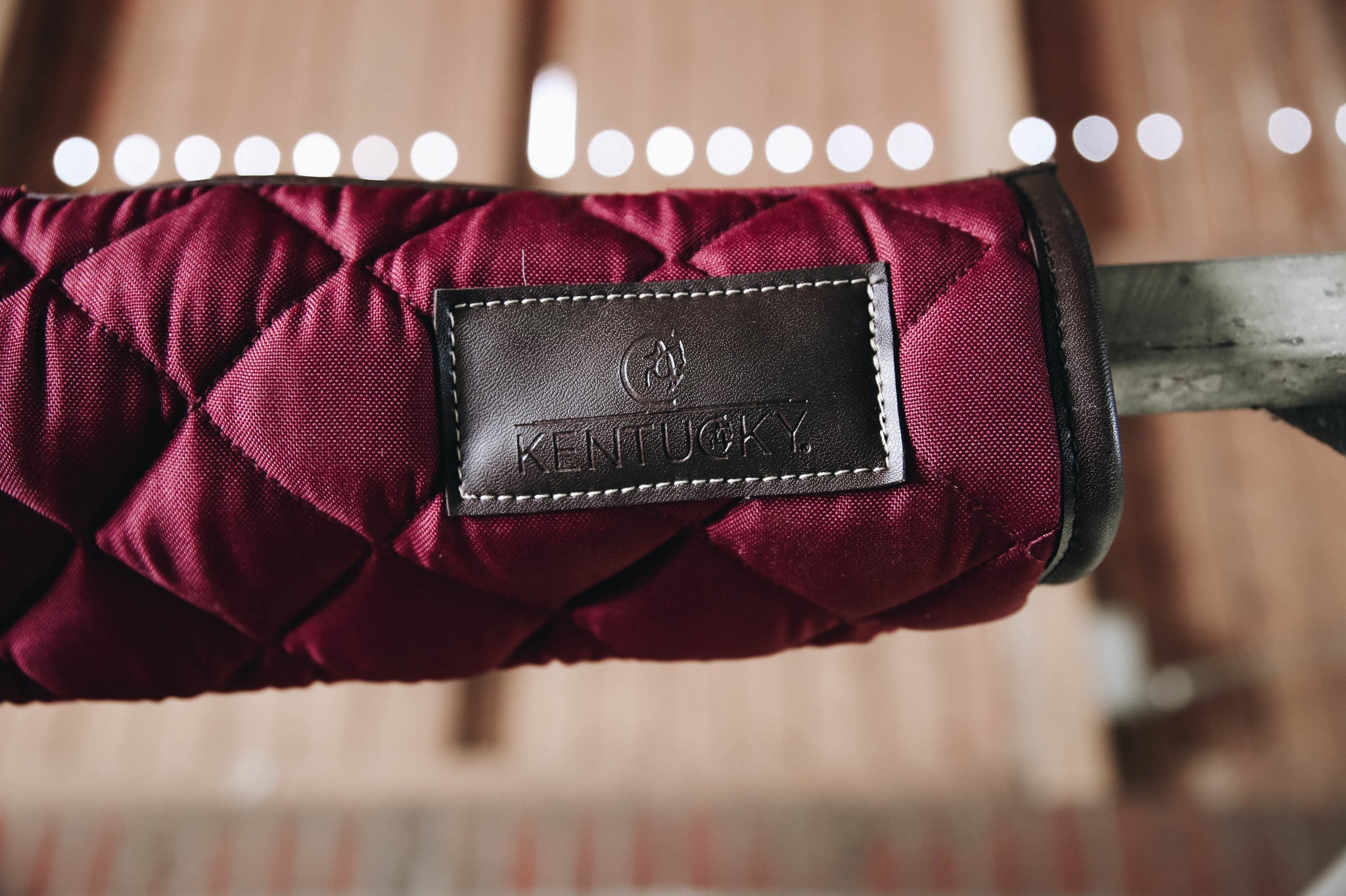 The Kentucky Horsewear Stable Head Protector is the perfect choice to protect your horses head when in the stable. It is super quick and easy to attach with strong Velcro fastenings.