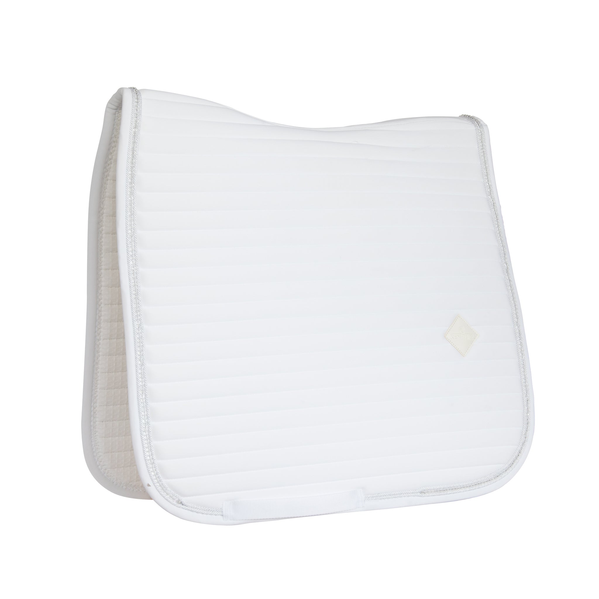 The Kentucky pearls dressage pads exude luxury. The self coloured pearls add a sophisticated sparkle. matching fly vale available.