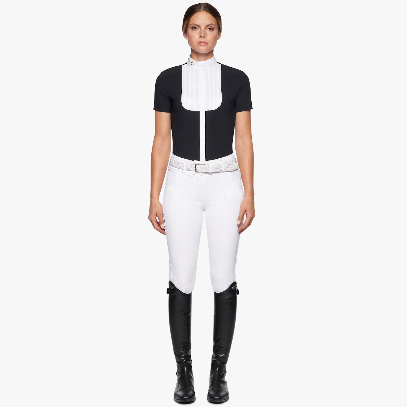 The Cavalleria Toscana Revo Pleated Cotton Tech Knit Show Shirt is a stunning part of the new seasons Revolution range. The iconic Revolution logo in metailc gold is subtle yet distinctive. Features a cotton white bib with the Revolution back for maximum comfort and performance. Also in long sleeve and matching items available Machine washable