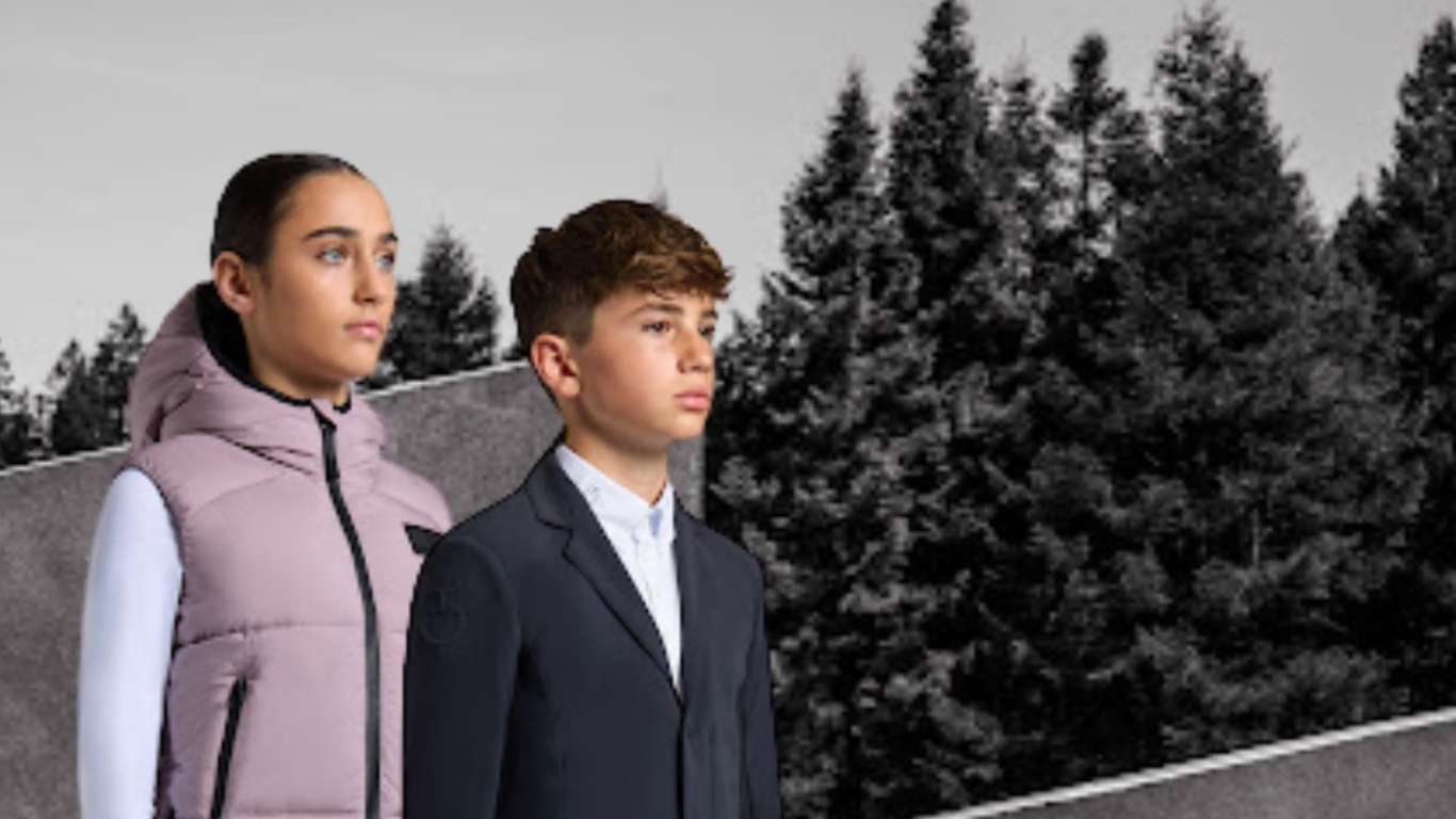 Children’s horse riding clothing 