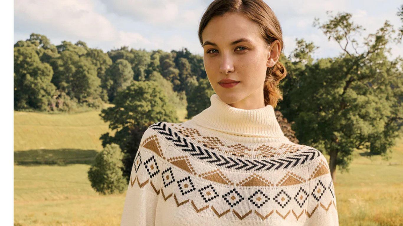 Equestrian jumpers and sweatshirts for horse riders