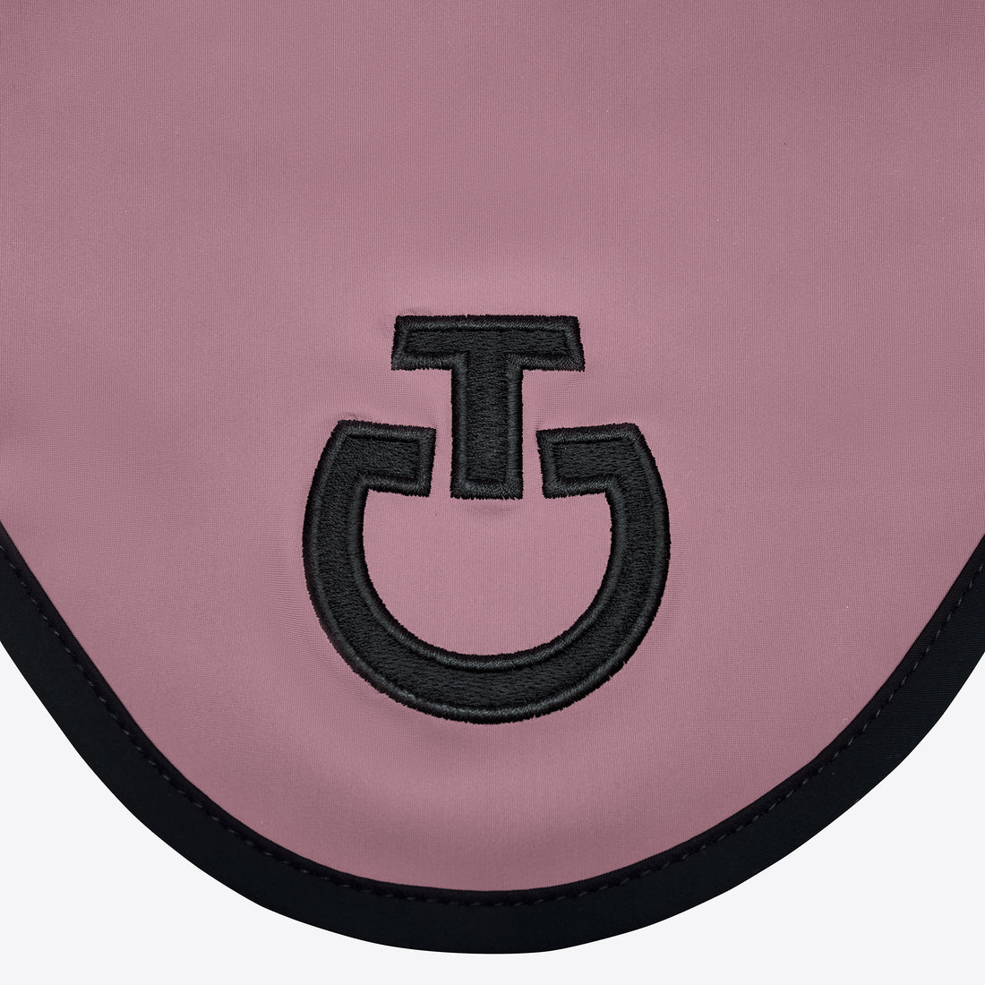 Experience the perfect blend of style and comfort with the Cavalleria Toscana Lightweight Jersey Stripe Earnet. Crafted from breathable, lightweight jersey fabric, this ear net ensures your horse stays cool and focused during every ride. Its sleek striped design adds a touch of elegance while providing effective protection against insects and distractions. Elevate your equestrian look with this essential accessory that combines functionality with sophisticated style.