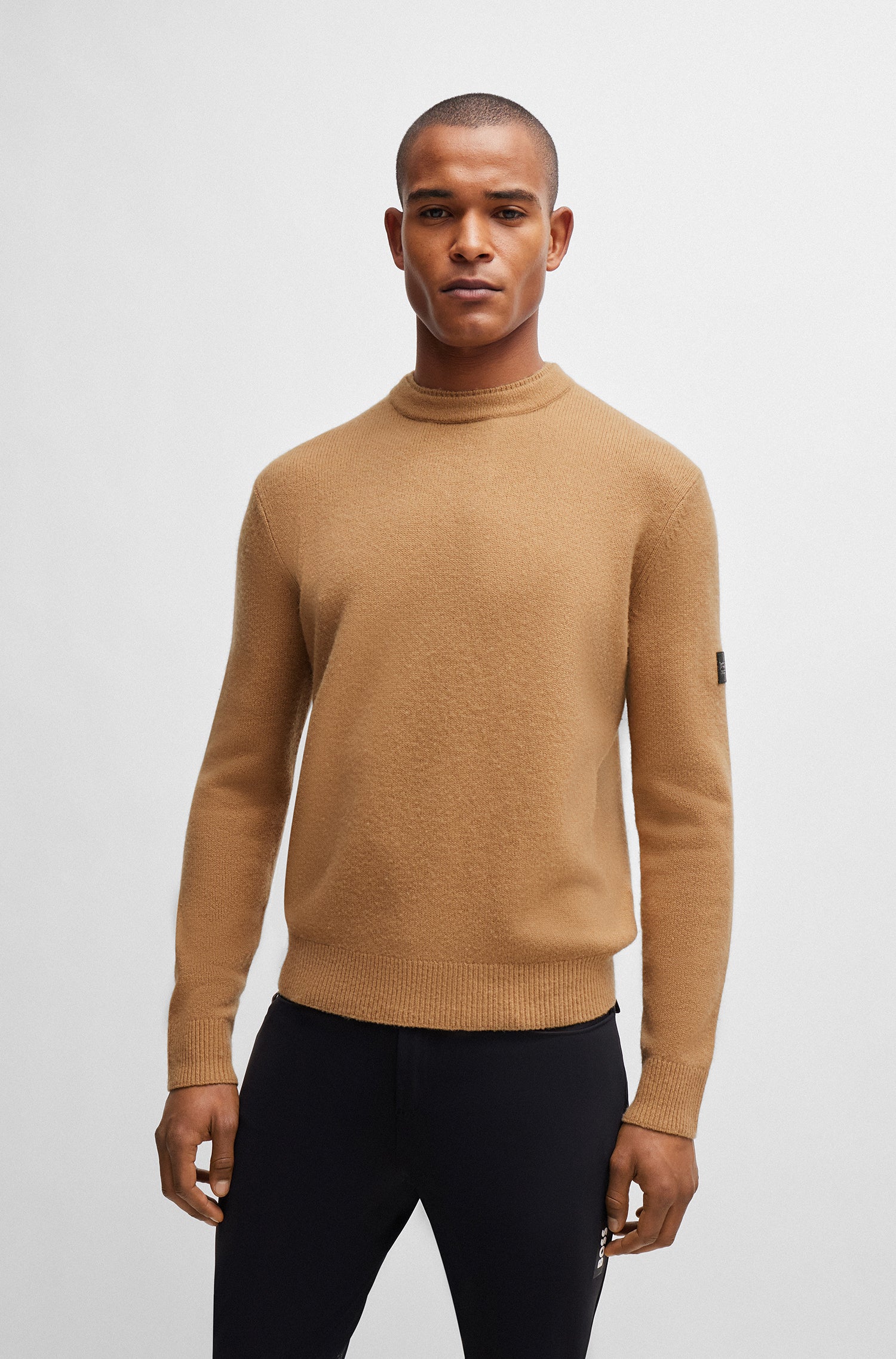 Boss Equestrian Men’s Rayn Luxury knitwear jumper Camel