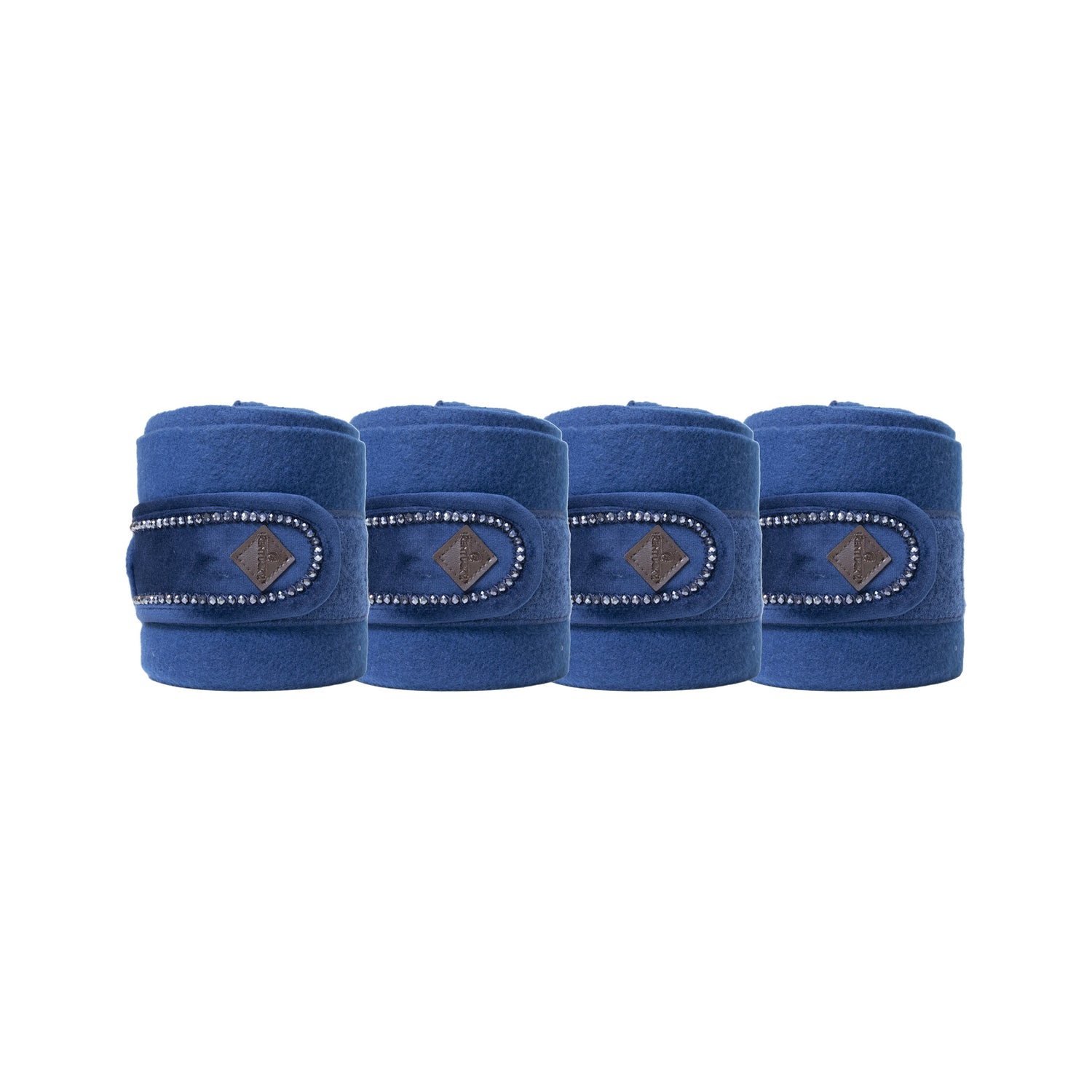 Train in style with the Kentucky Polar Fleece velvet bandages pearls.  The Pearl model will attract all eyes. Ideal for daily work, providing optimal support to the tendons during exercise.