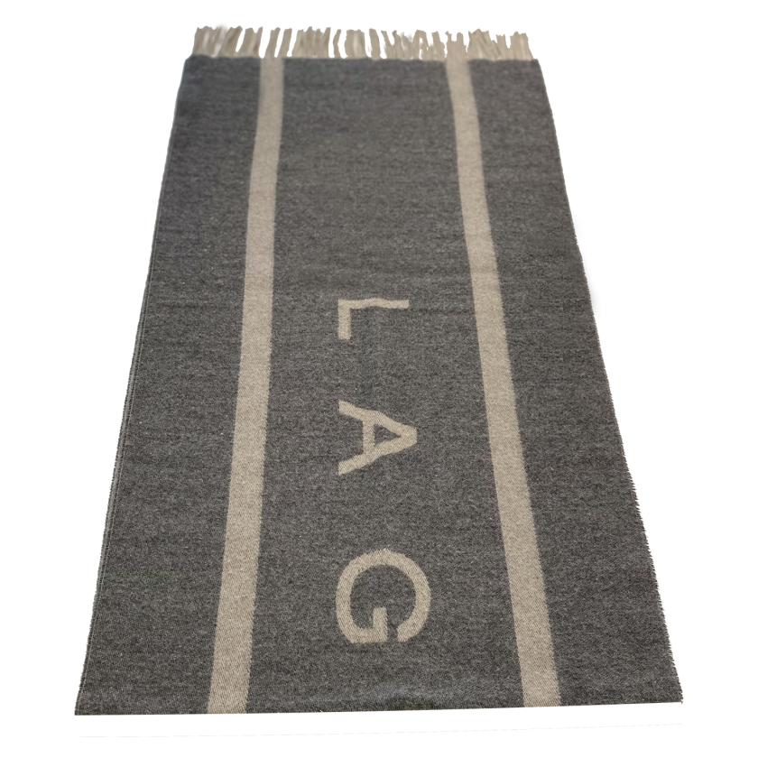 Laguso Signiture grey scarf is the perfect accompaniment this season. The scarf is oversized and has a reversable design to give you maximum style options.   Machine washable at 30’c