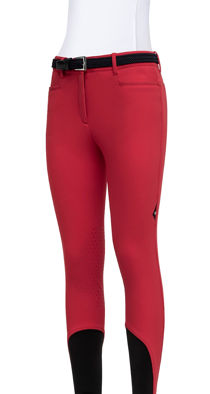 Keep warm this winter with the Equiline Winter Ginocchio breeches.  These breeches provide extra warmth in the winter months and ad a little bit of luxury. The heavier weight B Move textile ins quick drying, breathable and super stretchy making these an extremely comfortable high performing breech.  Also available in Grey.    Machine washable 