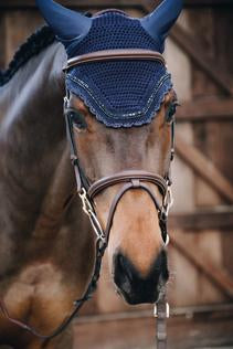 The stunning stone and pearl fly veil by Kentucky. These ears are soundless, improving concentration for your horse and blocking out any unwanted noises that could affect their performance.
