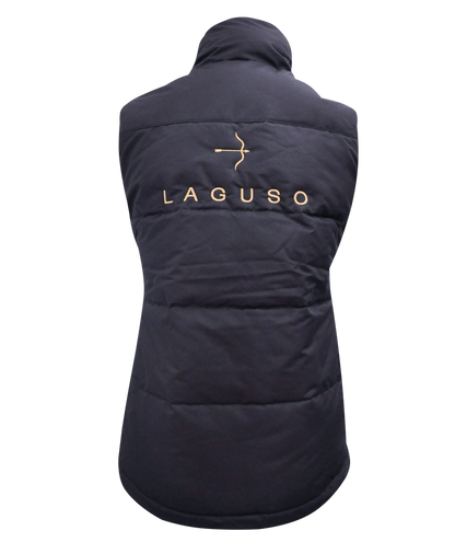 Laguso Smint gilet. High-quality two-way zipper with internal wind protection flap and chin guard. Extended rounded back part made of durable fabric.  Side pockets with zipper and embroidered Laguso lettering on the back. Laguso logo on the chest.  Padding made of warming, easy-care synthetic fibre.  Water and wind repellent. Breathable and lightweight. 