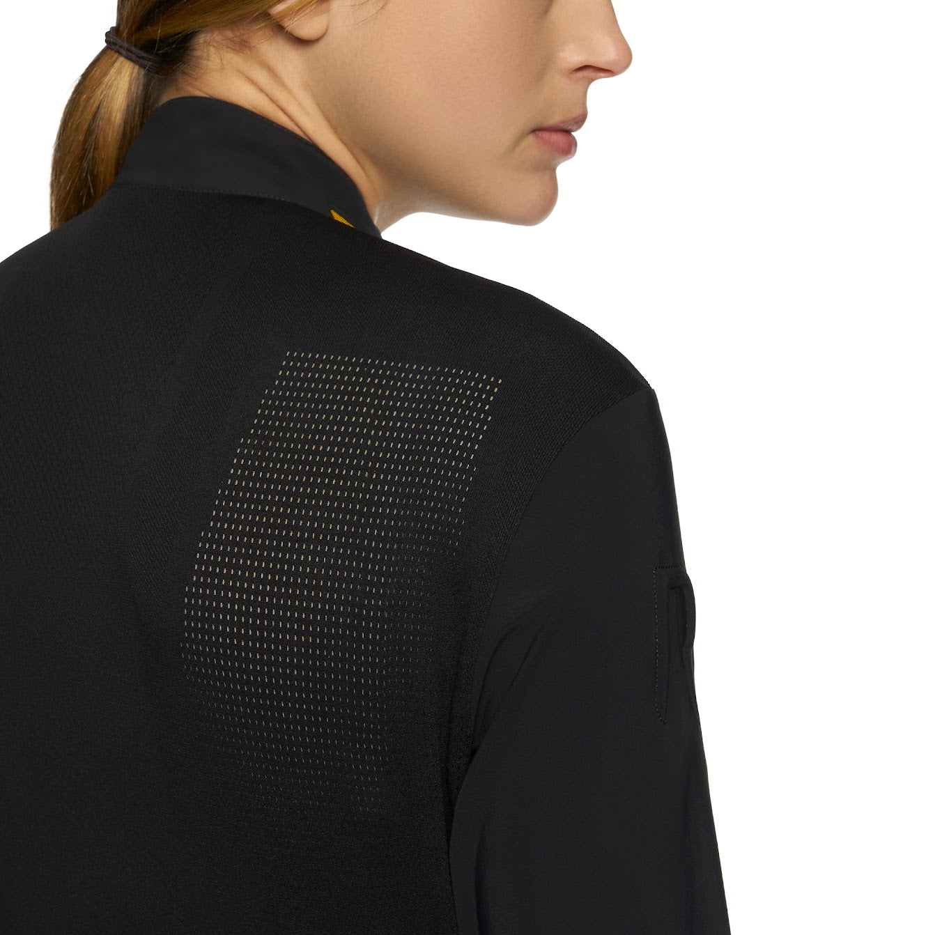 Look smart with the Cavalleria Toscana Revo Epaulet training top. this seasons new Revolution range is stunning. The yellow trims with the black sets this range apart from the crowd.  the shirt features a breathable soft jersey front with mesh under arms fully down the sleeve. a fine Revo mesh back and a CT Revo Epaulet Logo on the shoulder. Zip front opening.   Pod276