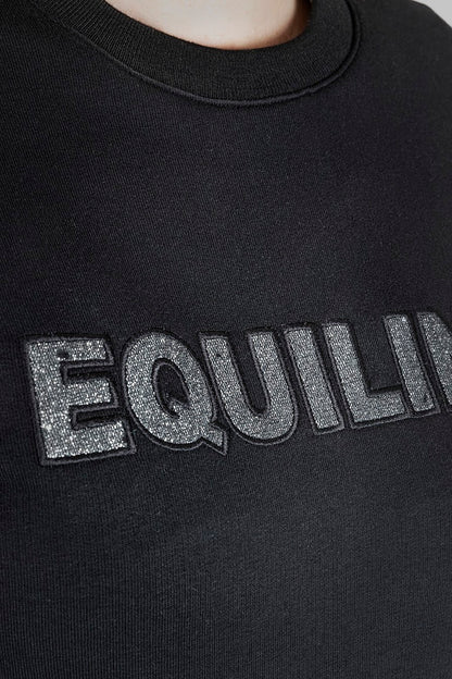 The Equiline Gidet sweatshirt is part of the Glamour collection. This sweatshirt is super soft and a flattering fit with the Equiline shimmer logo.  Perfect for those chilly days.  Machine washable 