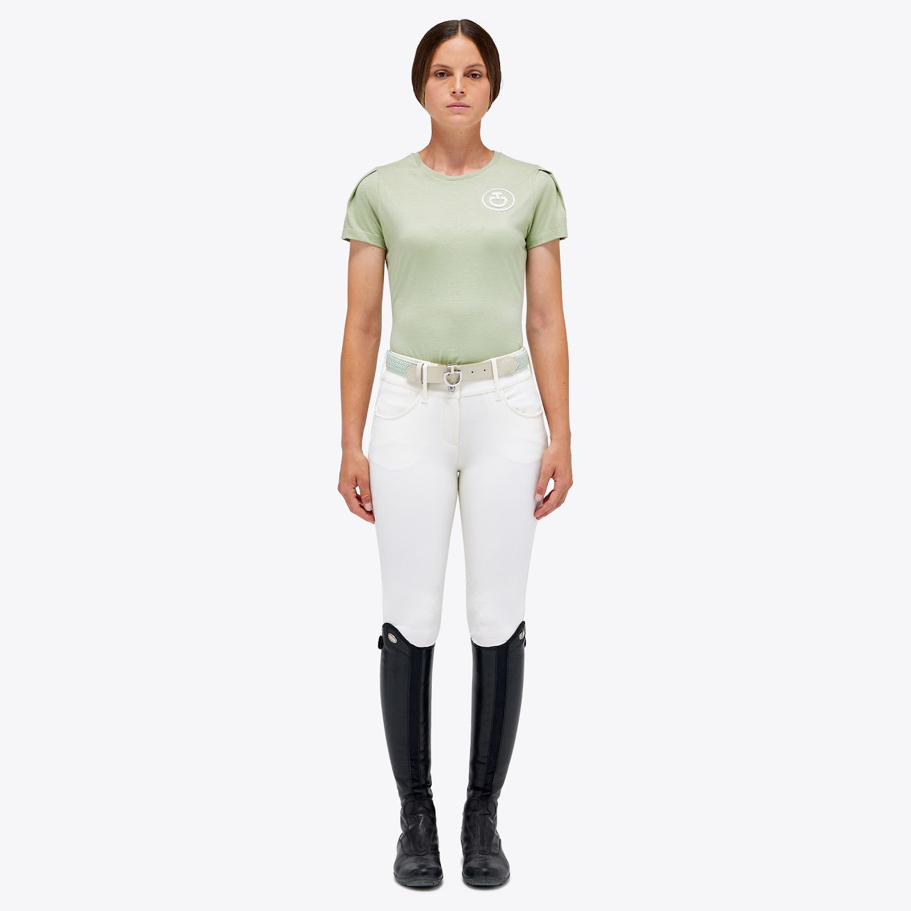 The stunning cotton puff sleeve emblem T shirt by Cavalleria Toscana in green. With a subtle pleating on the short sleeves and finished with an embroidered raised white emblem on the chest.