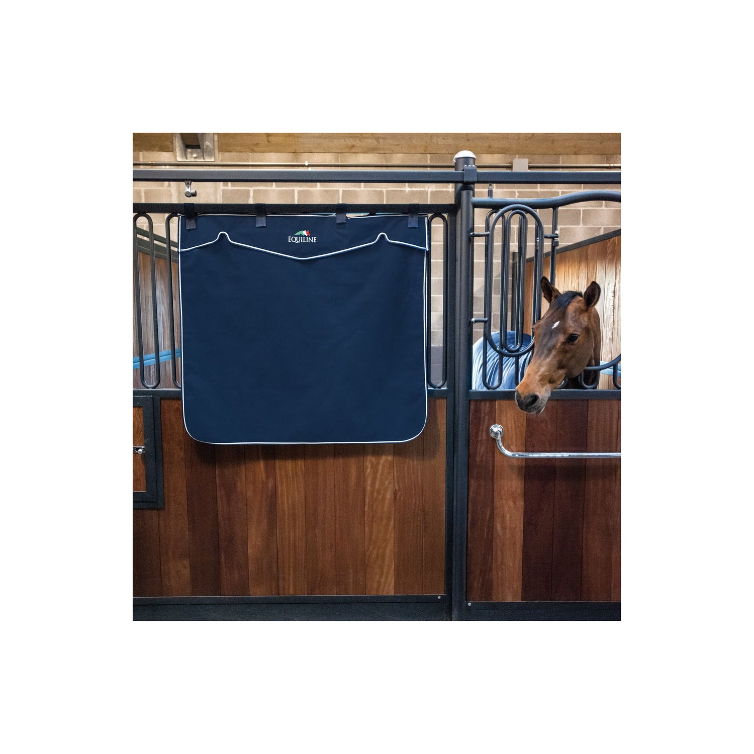 Equiline Stable Curtain