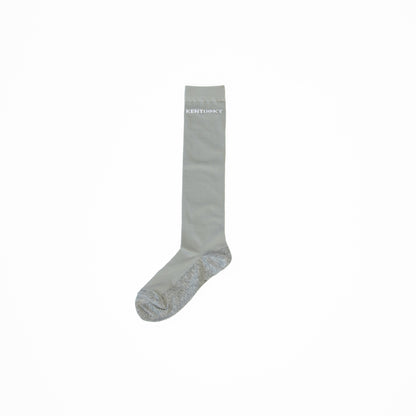Kentucky socks are knee high stretchy riding socks. Made with a thin material, elastic around the top to stop slipping, and a slightly thicker material on the sole of the foot for durability. 