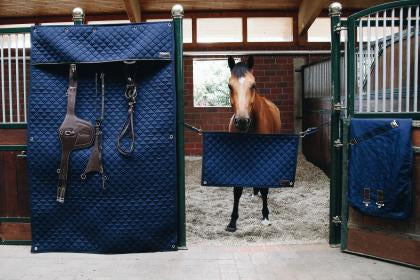 The Kentucky Stable curtain is perfect for storing your belongings in style whilst keeping them protected. 