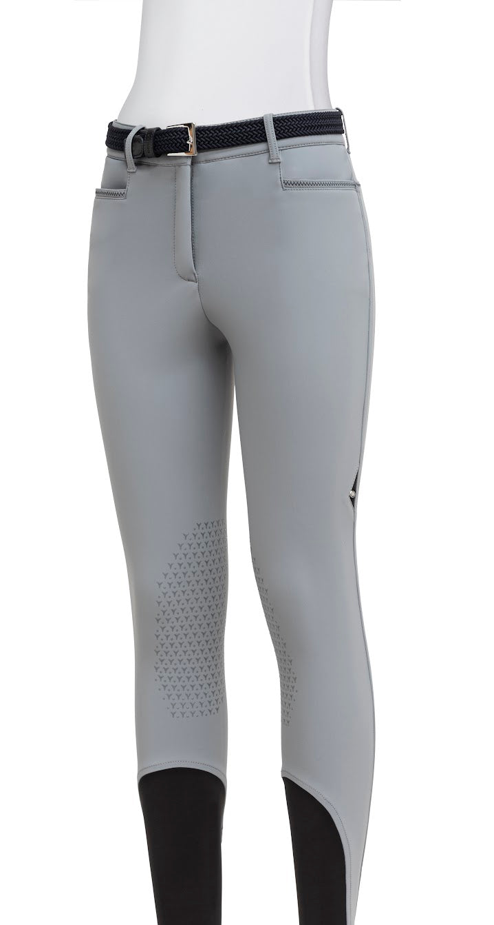 Keep warm this winter with the Equiline Winter Ginocchio breeches.  These breeches provide extra warmth in the winter months and ad a little bit of luxury. The heavier weight B Move textile ins quick drying, breathable and super stretchy making these an extremely comfortable high performing breech.  These breeches are great on the yard, training and at the shows.   Also available in Red.   Machine washable 